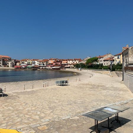 Elegant Studio Umag Exterior foto