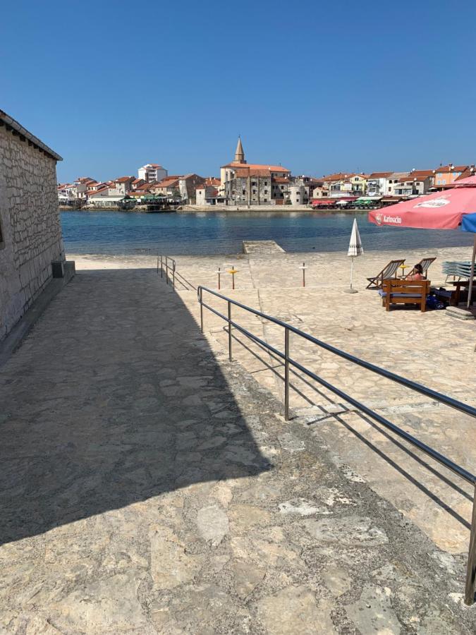 Elegant Studio Umag Exterior foto